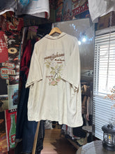將圖片載入圖庫檢視器 Vintage Tommy Bahama Shirt