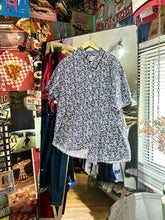 將圖片載入圖庫檢視器 Sh Vintage Totem Shirt