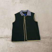 將圖片載入圖庫檢視器 Signature Items: Vintage Burberry Vest Free Size