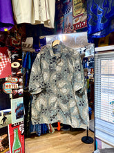 將圖片載入圖庫檢視器 Sh065 Vintage HipHop shirt