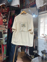 將圖片載入圖庫檢視器 Sh Vintage Tommy Bahama Shirt