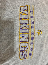 將圖片載入圖庫檢視器 SW138 Vinatge vikings sweater
