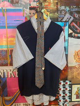 將圖片載入圖庫檢視器 Vintage polo shirt