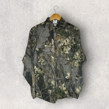 將圖片載入圖庫檢視器 Vintage Polo Shirt