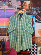 將圖片載入圖庫檢視器 Vintage polo shirt