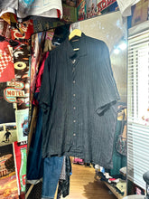 將圖片載入圖庫檢視器 Sh399 Vintage Tommy Bahama Shirt