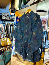 將圖片載入圖庫檢視器 Sh616 Vintage Totem Shirt Long Sleeve