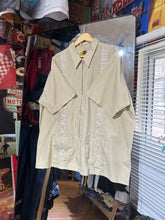 將圖片載入圖庫檢視器 Sh123 Vintage Cuba shirt