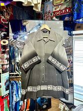 將圖片載入圖庫檢視器 SH326 Vintage HipHop Shirt