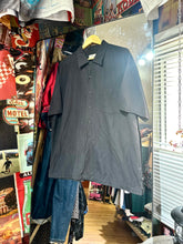 將圖片載入圖庫檢視器 Sh029 Vintage Tommy Bahama Shirt
