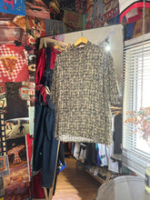 將圖片載入圖庫檢視器 Sh Vintage Totem Shirt
