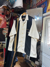 將圖片載入圖庫檢視器 Sh Vintage Bowling shirt