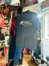 將圖片載入圖庫檢視器 Sh041 Vintage Tommy Bahama Shirt