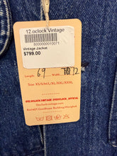 將圖片載入圖庫檢視器 Vintage Denim Jacket