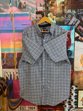 將圖片載入圖庫檢視器 Vintage polo shirt