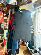 將圖片載入圖庫檢視器 Sh041 Vintage Tommy Bahama Shirt