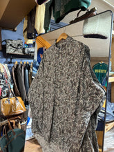 將圖片載入圖庫檢視器 Vintage Totem Shirt Long Sleeve