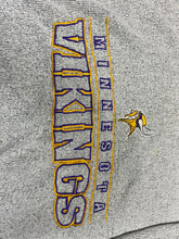 將圖片載入圖庫檢視器 SW074 Vintage NFL Sweater