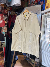 將圖片載入圖庫檢視器 Sh121 Vintage Cuba shirt