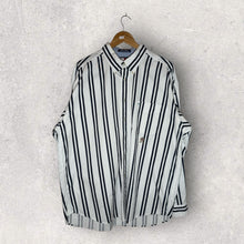 將圖片載入圖庫檢視器 Vintage Polo Shirt
