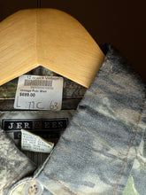 將圖片載入圖庫檢視器 Vintage Polo Shirt