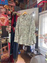 將圖片載入圖庫檢視器 Sh184 Vintage Totem Shirt