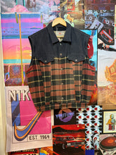 將圖片載入圖庫檢視器 VE072 Vintage Levi&#39;s Vest
