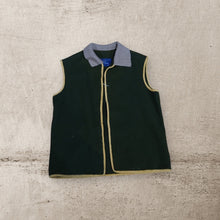 將圖片載入圖庫檢視器 Signature Items: Vintage Burberry Vest Free Size
