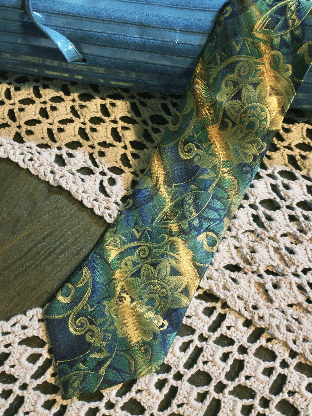 Vintage Tie