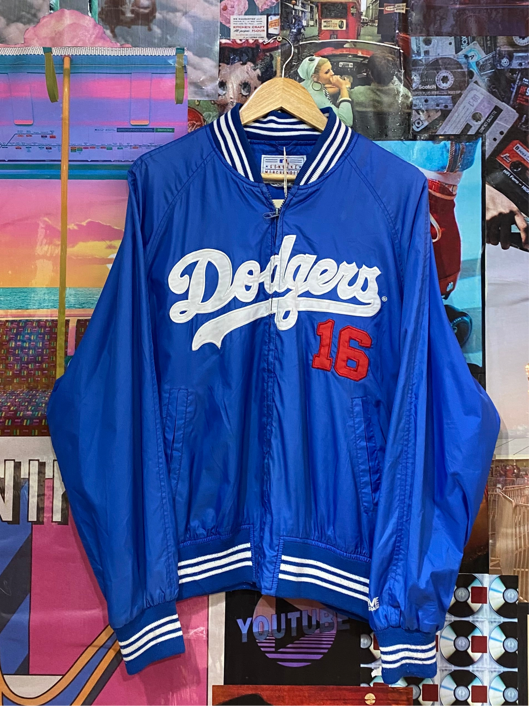 Wi044 Vintage Brand/Team Windbreaker