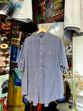 將圖片載入圖庫檢視器 Sh vintage Brand shirt
