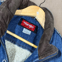 將圖片載入圖庫檢視器 Vintage Wrangler Denim Vest XL

