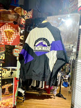 將圖片載入圖庫檢視器 WI171 Vintage windbreaker
