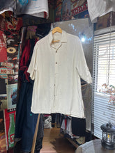 將圖片載入圖庫檢視器 Sh Vintage Tommy Bahama Shirt L
