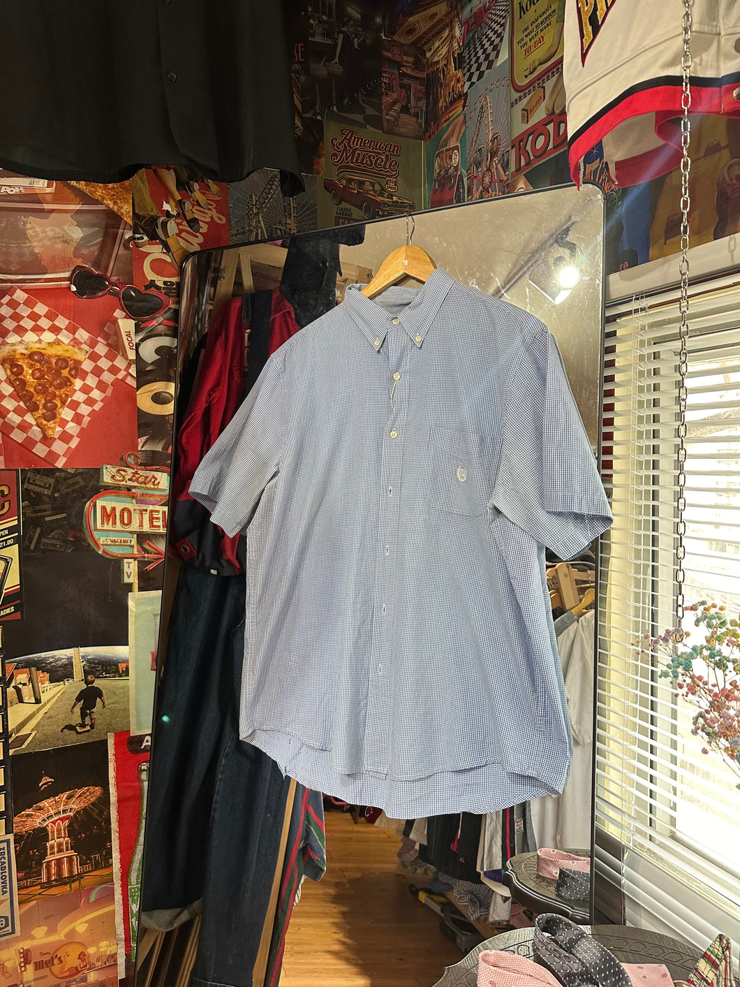 Sh241 vintage brand shirt