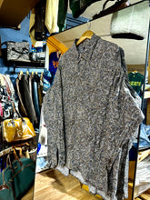 將圖片載入圖庫檢視器 Sh627 Vintage Totem Shirt Long Sleeve
