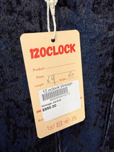 將圖片載入圖庫檢視器 Vintage Denim Jacket
