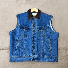 將圖片載入圖庫檢視器 Vintage Gap Denim Vest
