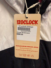 將圖片載入圖庫檢視器 Vintage Windbreaker
