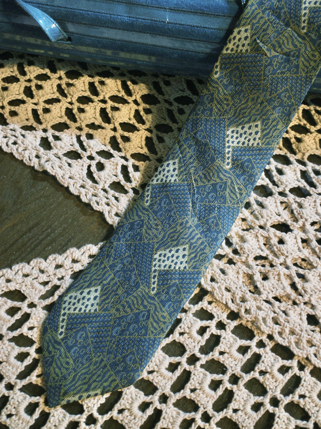 Vintage Tie