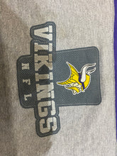 將圖片載入圖庫檢視器 SW136 Vinatge NFL  sweater
