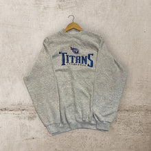 將圖片載入圖庫檢視器 Sw053 Vinatge titans sweater
