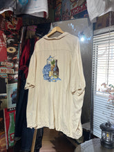 將圖片載入圖庫檢視器 Sh024 Vintage Tommy Bahama Shirt
