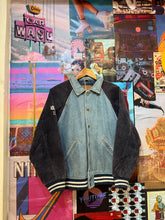 將圖片載入圖庫檢視器 Ja257 Vintage Denim Jacket
