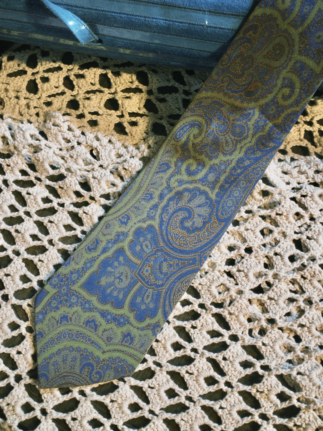 Vintage Tie