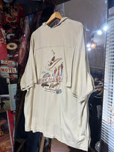 將圖片載入圖庫檢視器 Sh026  Vintage Tommy Bahama Shirt
