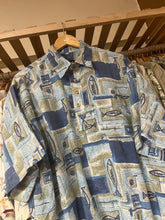將圖片載入圖庫檢視器 Vintage Fish Hawaii Shirt XL
